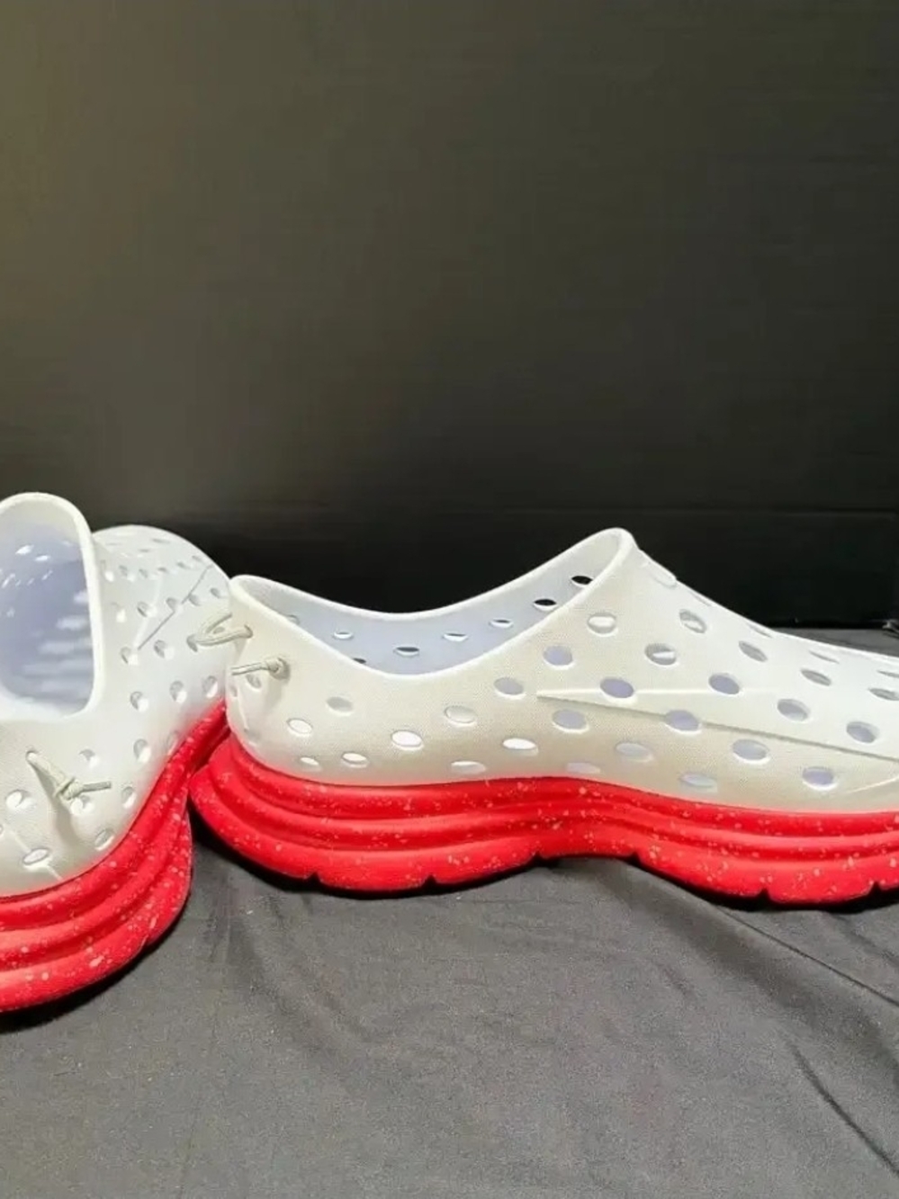Kane Revive KR10 Recovery Shoes Men 16 White Chili Speck NIB Stacey King Estate